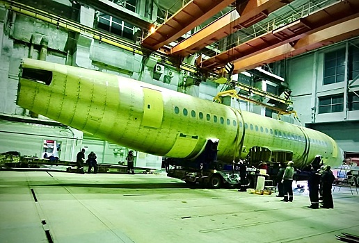Завод им. Чкалова в Новосибирске в 2 раза увеличит выпуск деталей для SSJ-100
