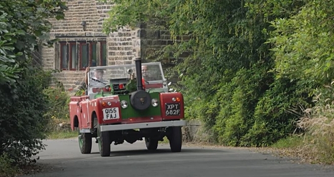 Land Rover 1967 года оснастили паровым двигателем