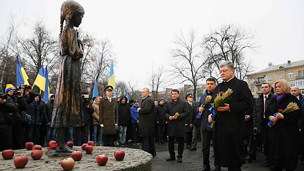 «Иезуитская логика»: в России ответили на призыв Порошенко