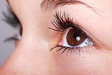 Офтальмолог предупредила об опасности туши для глаз