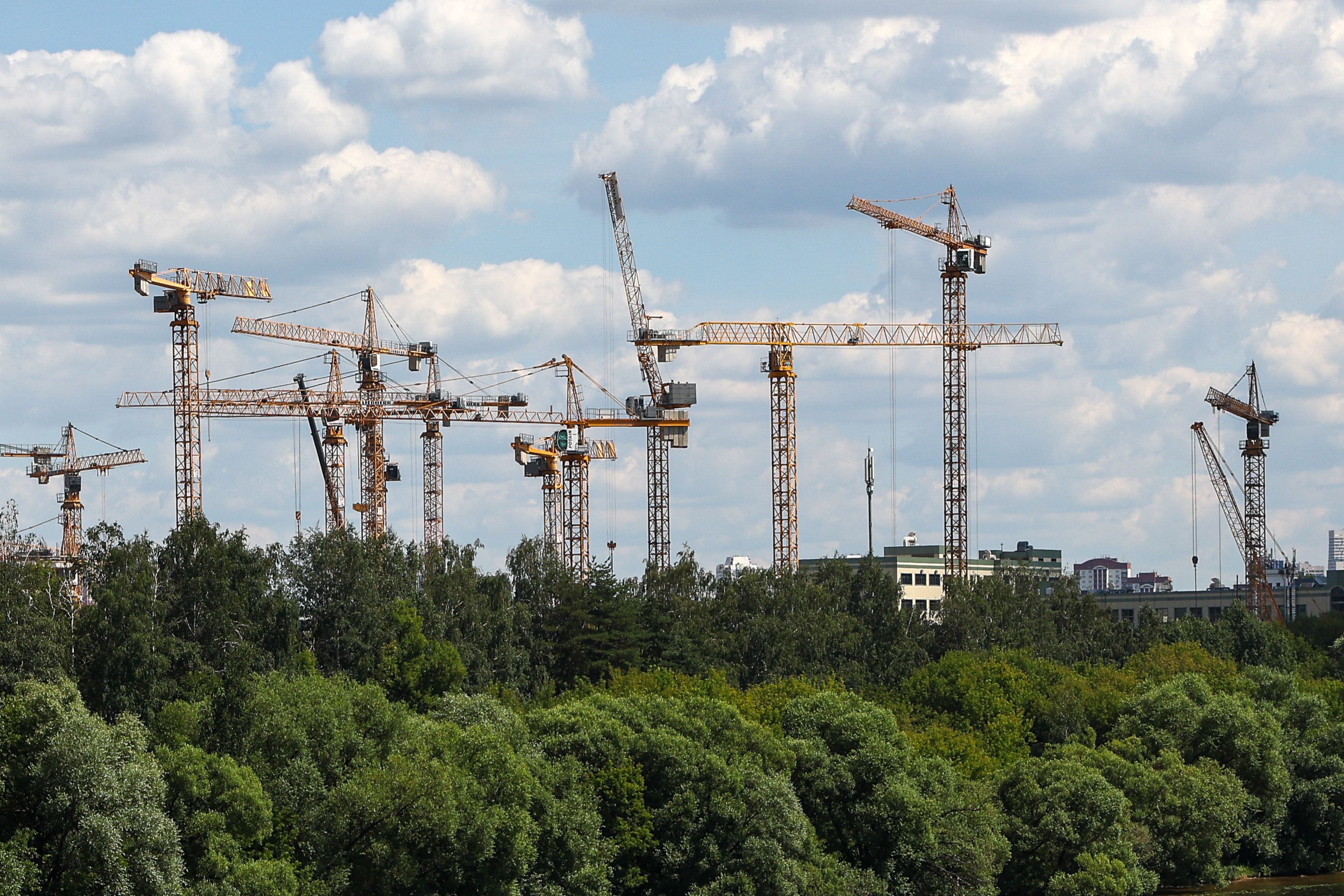 Правительство выделит средства на строительство арендного жилья в Чечне и Северной Осетии