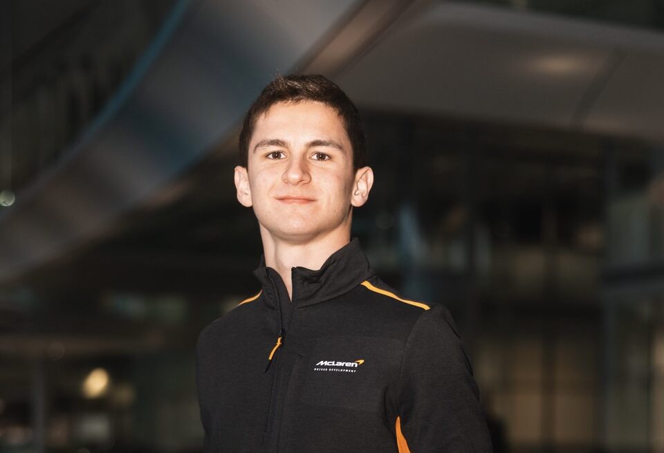 Команда&nbsp; McLaren объявила имя нового резервного пилота на 2026 год
