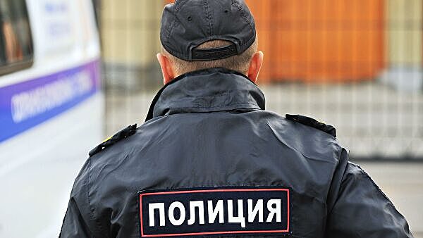 У храма в Москве угнали авто за 2,4 млн рублей