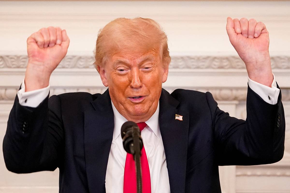 В Британии обратились к миру после слов Трампа о России