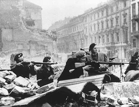 Сегодня польский народ отмечает трагическую дату — День Варшавского восстания