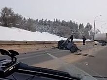 В Саратовской области на границе с Казахстаном перевернулась Toyota