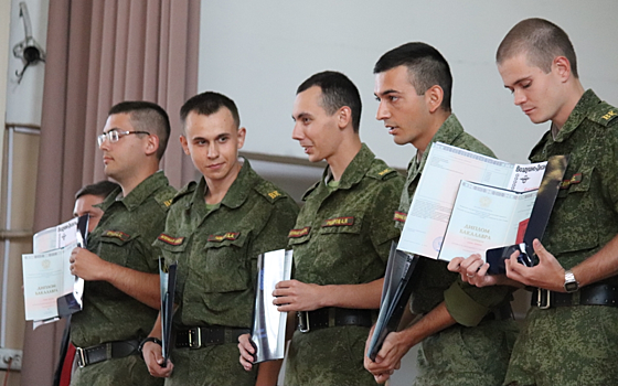 На военной кафедре РГРТУ прошёл выпускной лейтенантов и рядовых запаса