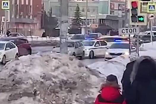 Врезавшемуся в патрульную машину россиянину избрали меру пресечения