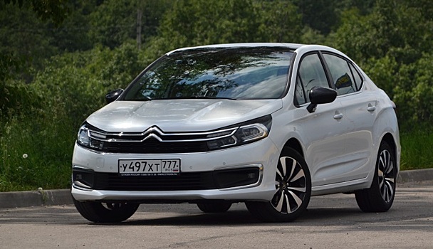 Тест-драйв седана Citroen C4