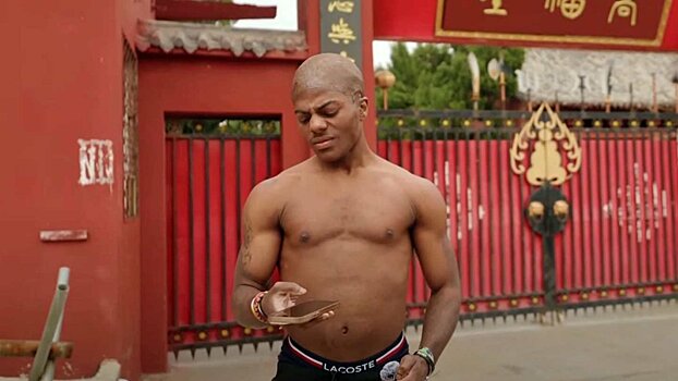 IShowSpeed попытался стать монахом и выучить кунг-фу на стриме