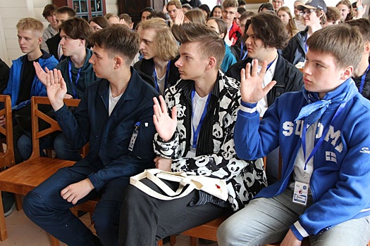 Ведущие ученые России прочитали лекции ярославским школьникам