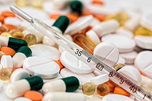 Россия столкнулась с дефицитом ряда лекарств в аптеках