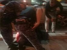 Не впускали в «Макдональдс»: в Екатеринбурге буйный мужчина устроил драку