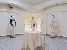 «Мама дома. Колыбельные». В ЮЗАО работает выставка участниц мастерской для художниц с детьми