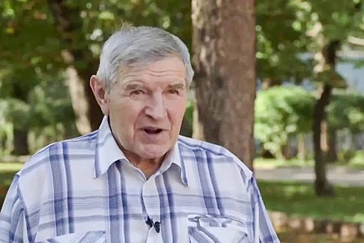 В Москве простились с бывшим футболистом "Торпедо" Виктором Шустиковым