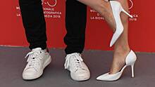 Эксперты Vogue назвали белые туфли-лодочки трендом 2024 года