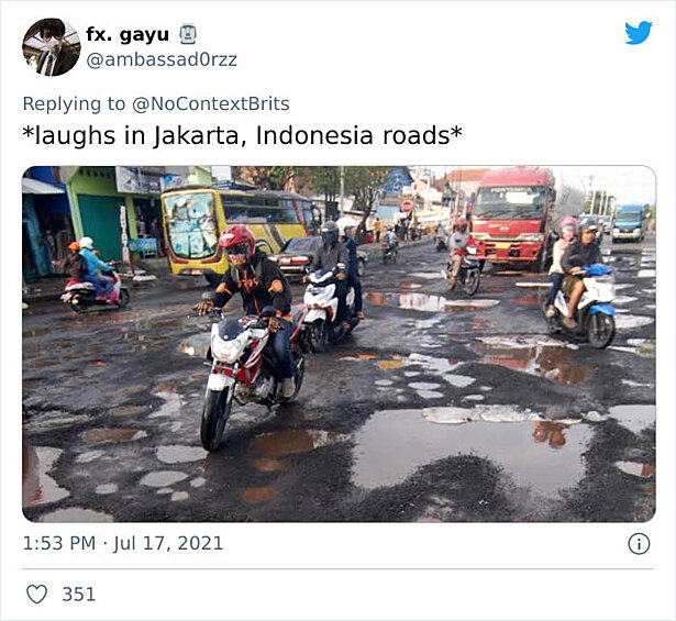 "Дороги Идонезии в истерическом хохоте"