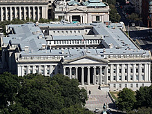 США ввели санкции против двух россиян