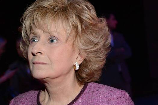 Звезда «Аншлага» раccказала о поставившей ей ультиматум Дубовицкой