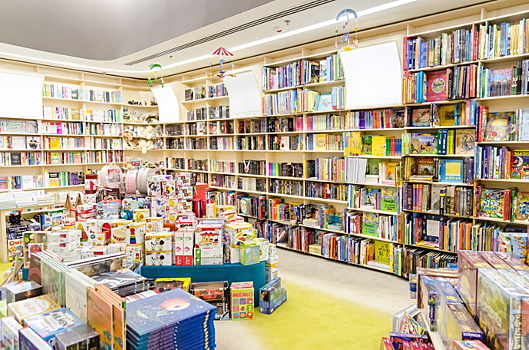 В России хотят запретить покупателям фотографировать книги в магазинах