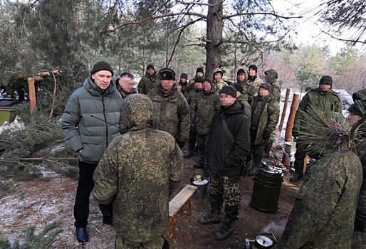 «Единая Россия» при поддержке губернатора Александра Буркова доставила посылки омским бойцам