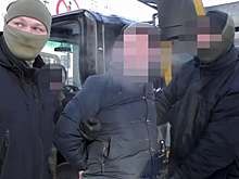 В Хабаровске директора школы и ее мужа арестовали по делу о взятке на 8,4 млн рублей