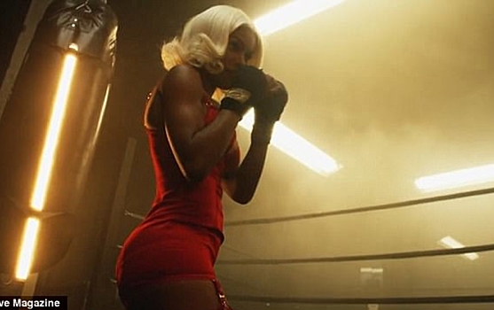27-летняя протеже Канье Уэста примерила образ Мэрилин Монро, но предпочла сцене боксерский ринг