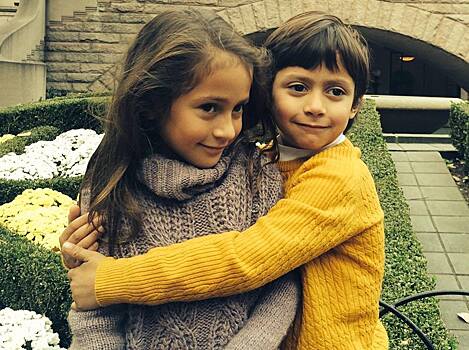 Экс-супруг Дженнифер Лопес опубликовал фото с их детьми-двойняшками