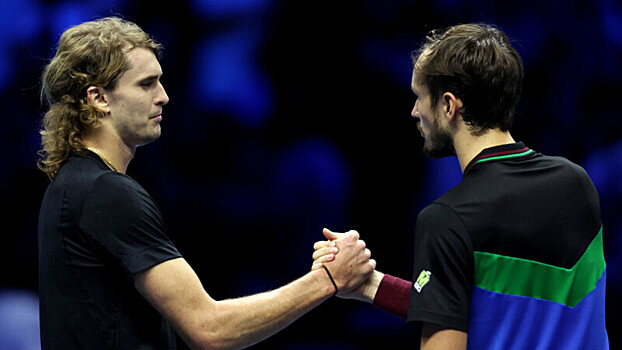 Немецкий теннисист Зверев сожалеет о том, что назвал Медведева одним из самых нечестных игроков в мире