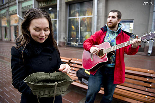 Более 800 выступлений в рамках проекта «Уличный музыкант» состоялось с марта по май в Москве