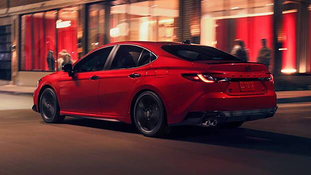 Дилеры Toyota недовольны новой стратегией производителя