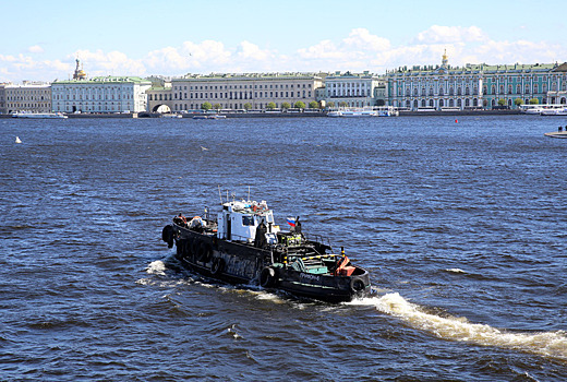 В Петербурге начался сезон навигации