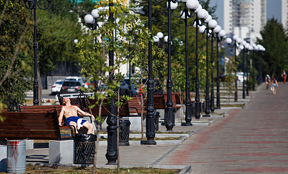 Гидрометцентр пообещал «несусветную жару» в регионах России