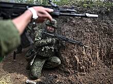 Российская армия почти взяла в кольцо крупнейшие города Донбасса
