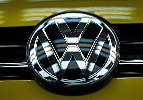 Менеджеров Volkswagen обвинили в Германии в незаконной выплате 5 млн евро