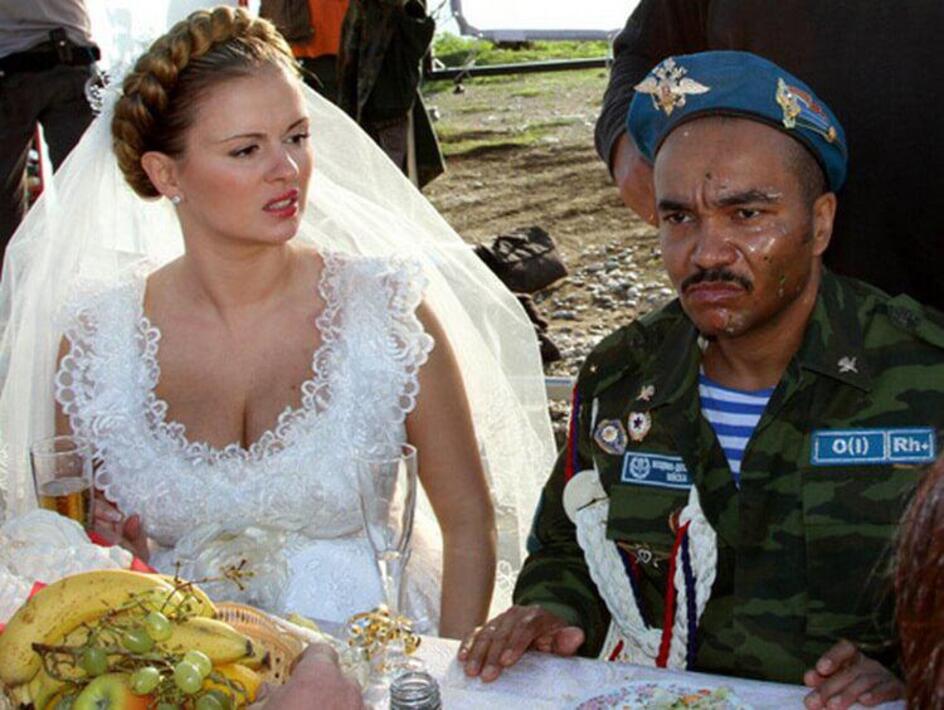 Женился на мулатке. Свадьба Анны Семенович.