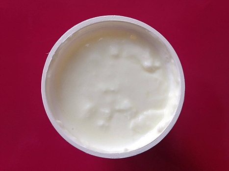 Ароматизированный йогурт и другие “полезные” продукты, которые мешают вам похудеть