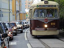 Более 100 тыс. человек посетили парад ретротранспорта в Москве