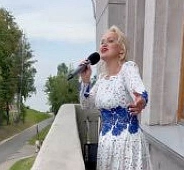 Концерт фестиваля «Музыка балконов» впервые прошел в Чкаловске