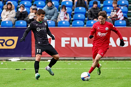 Футболисты дзержинского «Химика» потеряли лидерство в своей группе