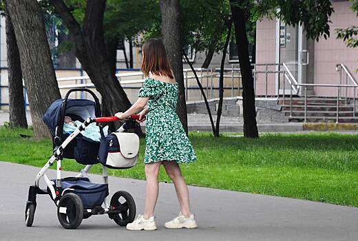 В Подмосковье предложили переводить студенток с детьми на бюджет
