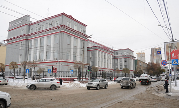 В растрате денег НИИТО обвинили экс-директора фирмы в Новосибирске