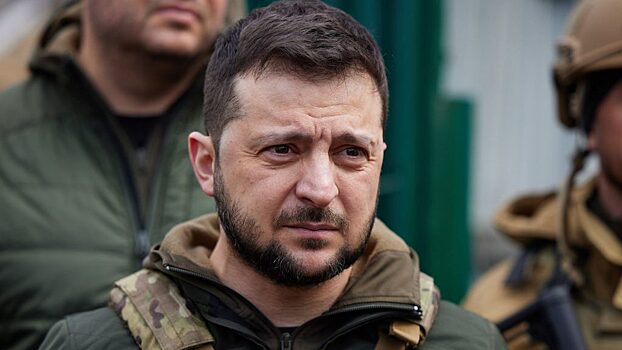 Аудитория Twitter посоветовала Зеленскому искать бомбоубежище после слов о сигнале России