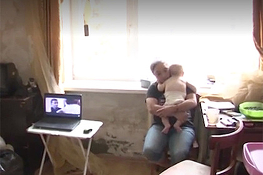 В России опять нашли живущих в антисанитарии детей и оставили их с матерью
