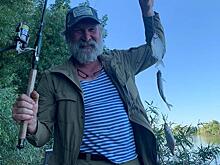 Федор Добронравов отдыхает на рыбалке