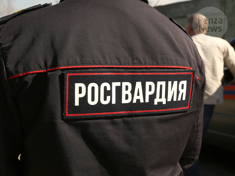 В Пензе росгвардейцы задержали пьяного мужчину, который устроил дебош в сауне