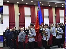 В Кузбассе в День защитника Отечества вручили первые офицерские погоны сотрудникам органов внутренних дел