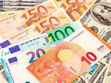 Bloomberg: Россия пока избежала дефолта