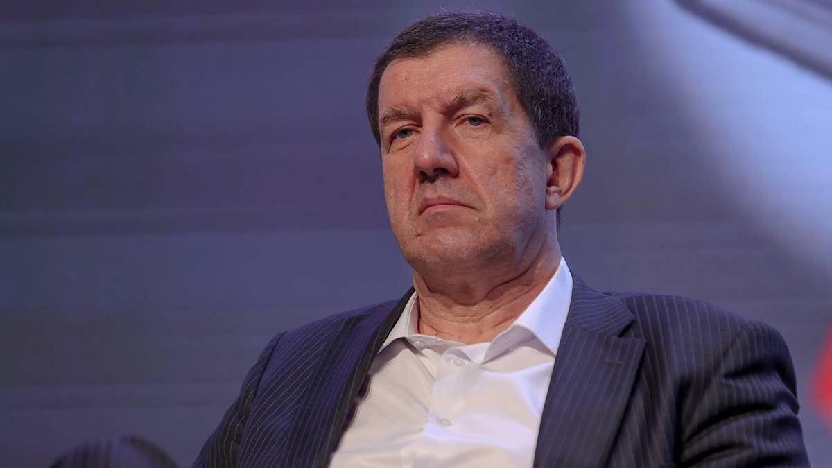 Глава «Ростелекома» назвал Apple «врагами» после удаления МАКС из App Store