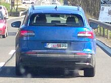 Новый кроссовер Skoda Enyaq iV уже вывели на дороги